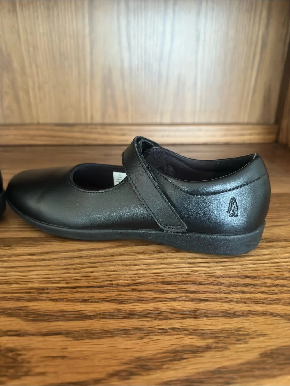 Hush Puppies Girl Lexi Mary Jane Flat, Black, 3.6 Youth Cushion US HP853927